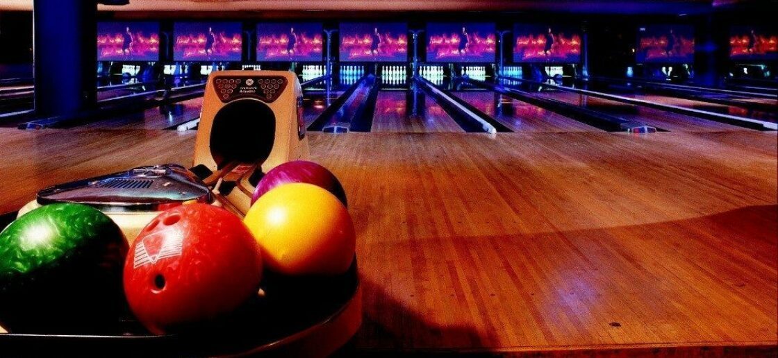 Le bowling Foch de Paris et ses pistes en parquet
