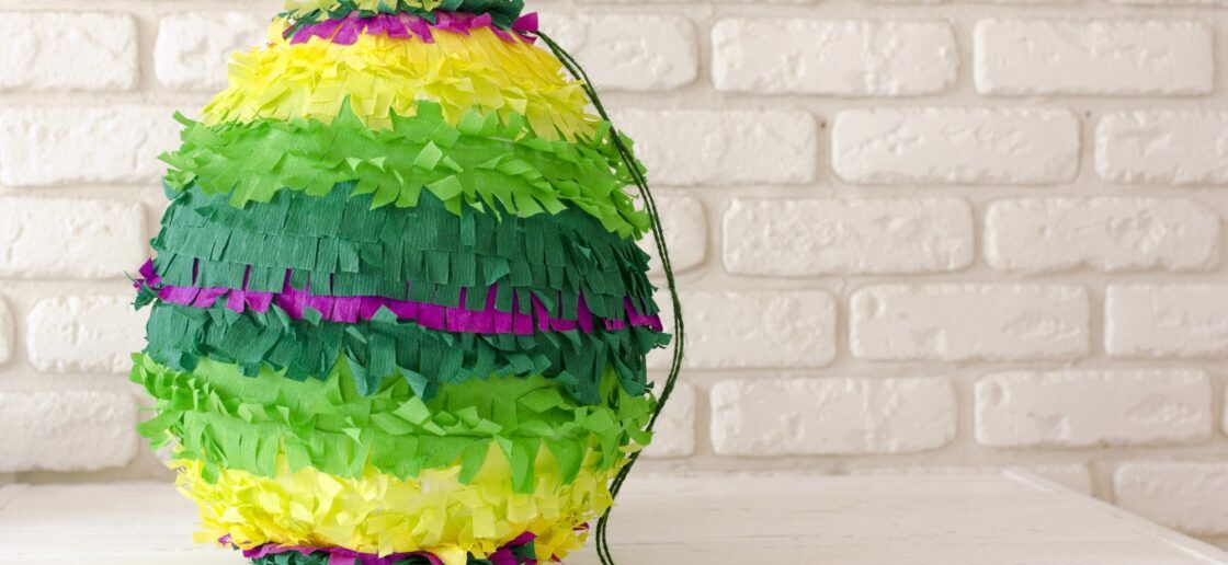 Une belle piñata de carnaval
