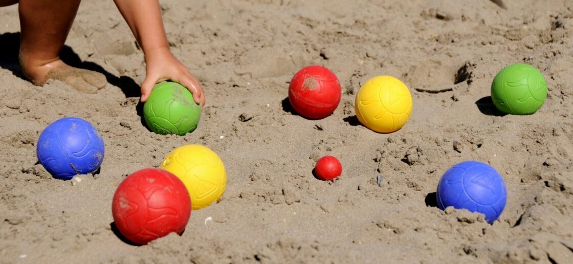 Lancez votre boule au plus près du pallino
