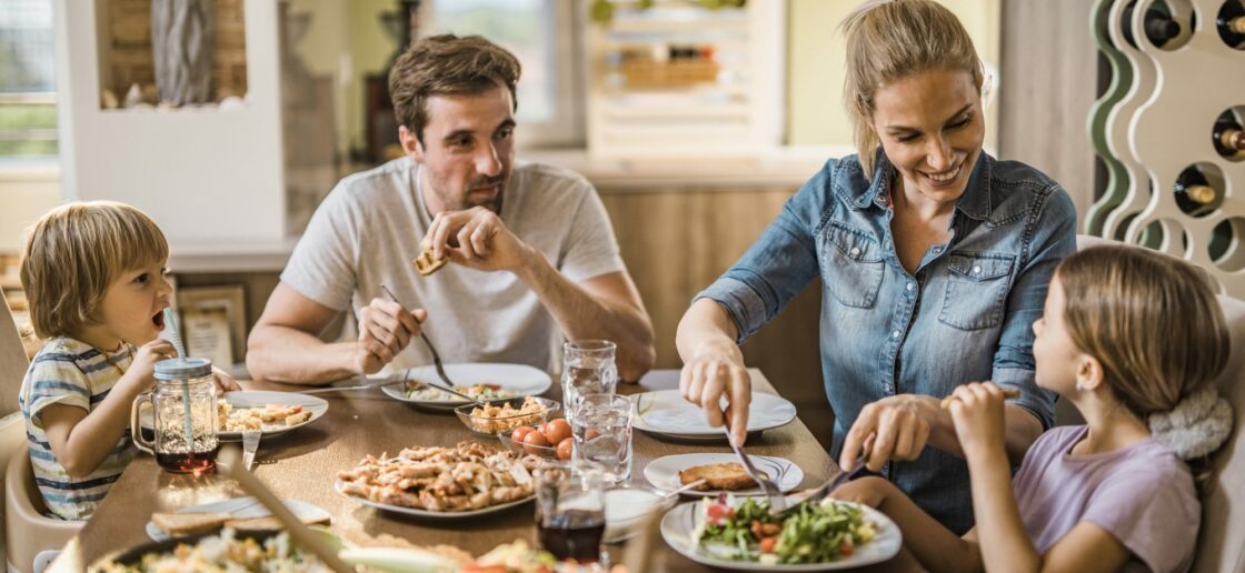 5 astuces pour faire manger de tout à son enfant