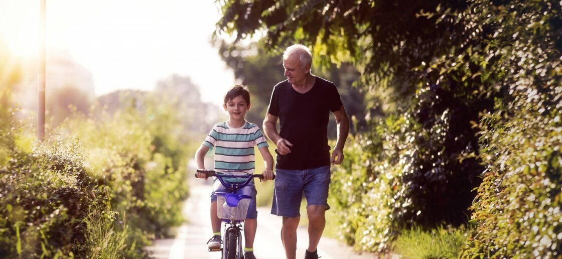 3 ACTIVITÉS SPORTIVES À FAIRE AVEC LES GRANDS-PARENTS