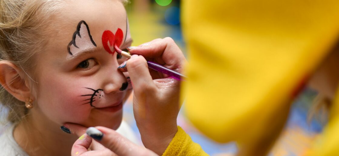 Top 3 des astuces pour un maquillage de Mardi Gras éco-responsable !