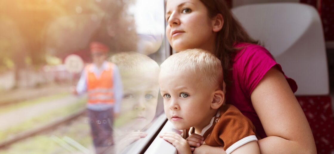 5 astuces pour occuper les enfants dans le train